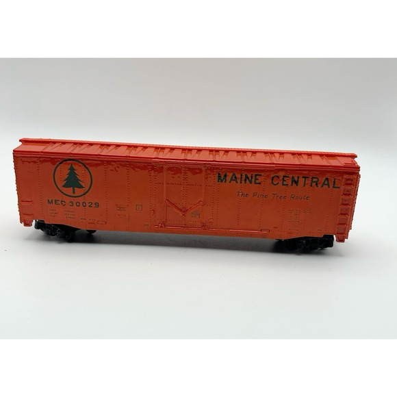 Bachmann Other - Bachmann HO Scale Maine Central MEC 30029 Box Car the Pine Tree Route Pre-Owned‎